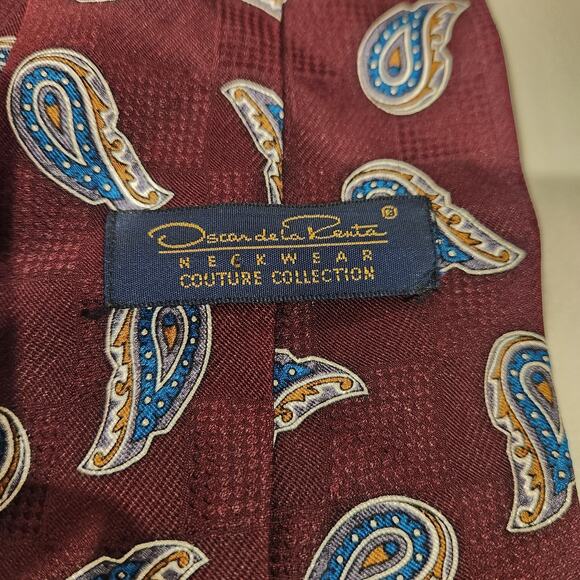 Oscar De La Renta Culture Collection 100% Silk Burgundy Paisley Print Neck Tie - Picture 3 of 7